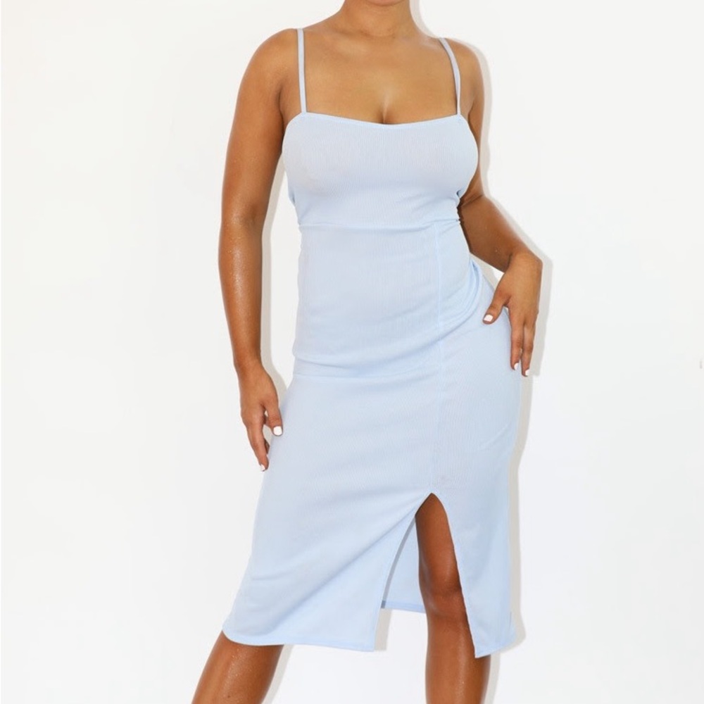 PrettyLittleThing Ribbed Split Midi Dress